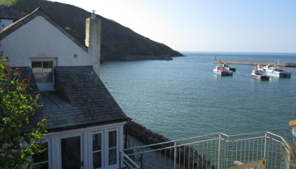 Digital Reporter says Cornwall one of top 10 places in world to visit thanks to Doc Martin!